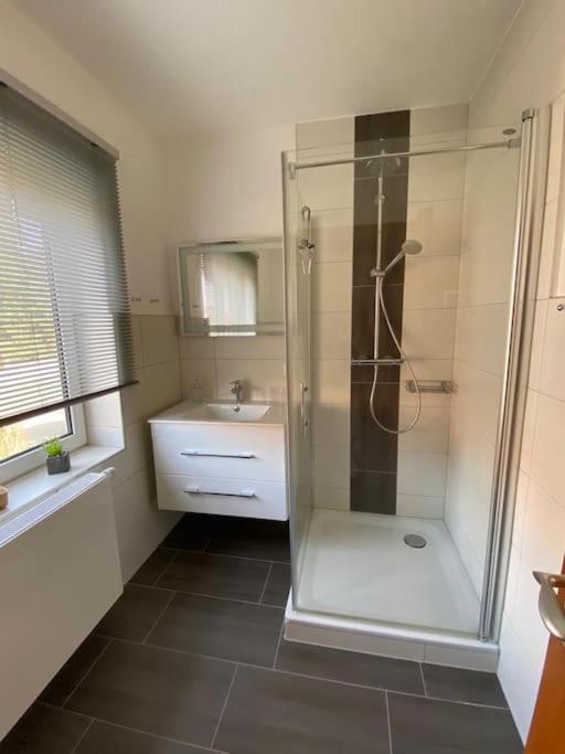 Feddersen Living Grosse Ferienwohnung - Garten - Terrasse - Smart Tv - Netflix Brunsbuttel Eksteriør bilde