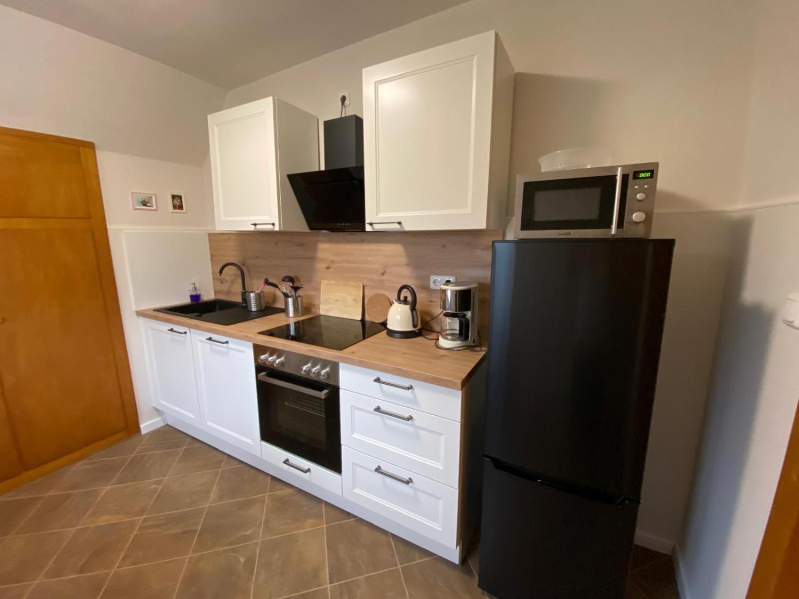Feddersen Living Grosse Ferienwohnung - Garten - Terrasse - Smart Tv - Netflix Brunsbuttel Eksteriør bilde